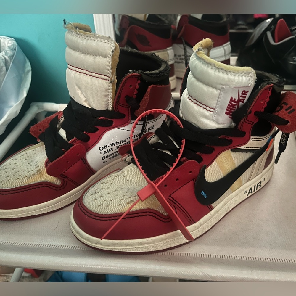 Offwhite Jordan 1s